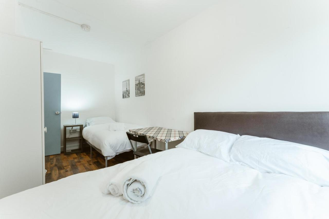 Upton Park Bedrooms 25 Min To Central Лондон Экстерьер фото